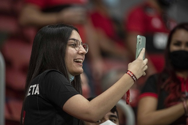 伊森一直是 伊森一直是